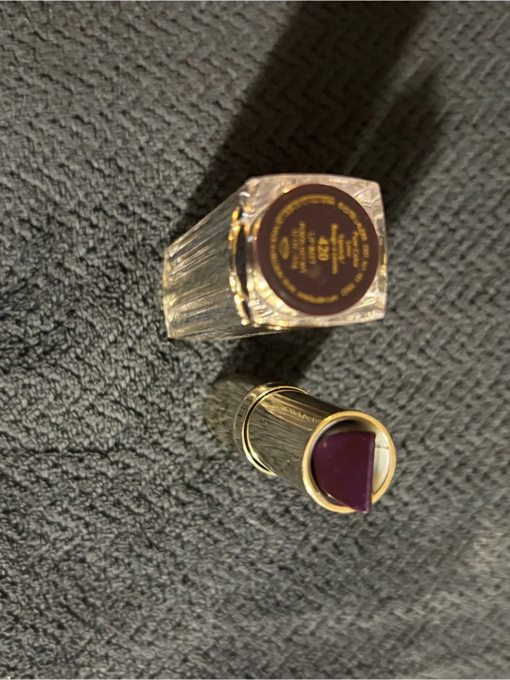 Estee Lauder 420 Pure Color Love Lipstick (Up Beet) BET WT.: .12 OZ / 3.5 g